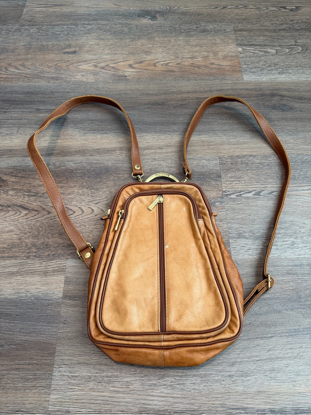 Valentino di Paolo Vintage Italian Leather Convertible Backpack Tan Brown Trim